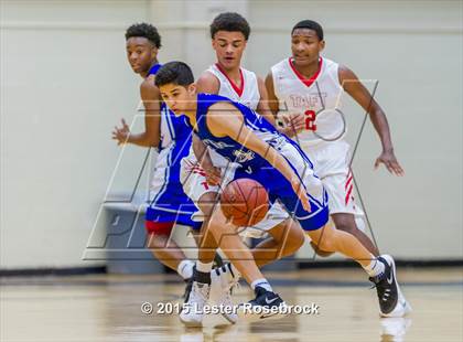 Thumbnail 1 in MacArthur vs Taft photogallery.