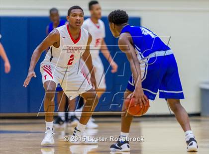 Thumbnail 1 in MacArthur vs Taft photogallery.