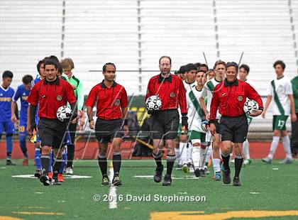 Thumbnail 2 in Prospect vs. Sacred Heart Cathedral Preparatory (CIF CCS D2 Final) photogallery.