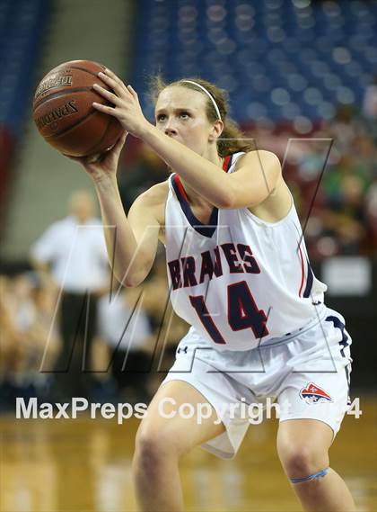 Thumbnail 3 in Justin-Siena vs. Sierra Canyon (CIF State D4 Final) photogallery.