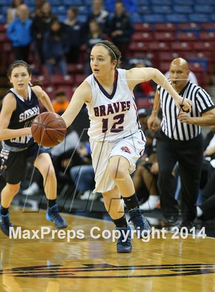Thumbnail 1 in Justin-Siena vs. Sierra Canyon (CIF State D4 Final) photogallery.