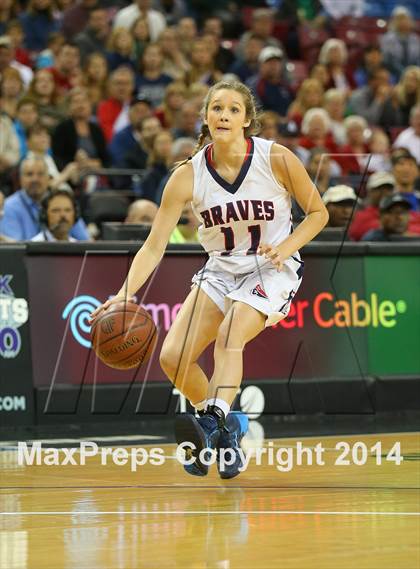 Thumbnail 1 in Justin-Siena vs. Sierra Canyon (CIF State D4 Final) photogallery.