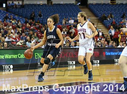 Thumbnail 1 in Justin-Siena vs. Sierra Canyon (CIF State D4 Final) photogallery.