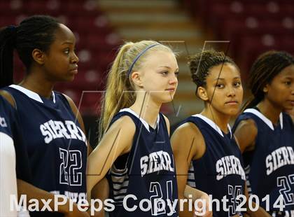 Thumbnail 1 in Justin-Siena vs. Sierra Canyon (CIF State D4 Final) photogallery.
