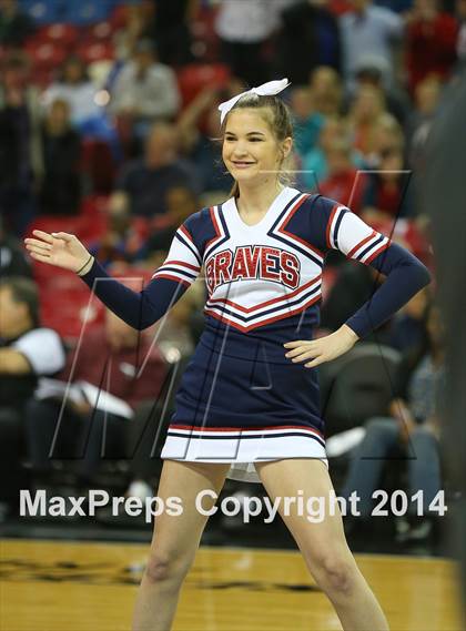 Thumbnail 2 in Justin-Siena vs. Sierra Canyon (CIF State D4 Final) photogallery.