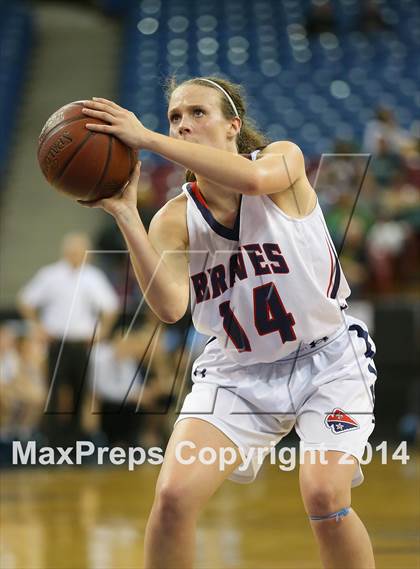 Thumbnail 1 in Justin-Siena vs. Sierra Canyon (CIF State D4 Final) photogallery.