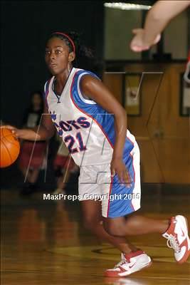 Thumbnail 2 in Vacaville vs. Highlands (Sac. Challenge I) photogallery.