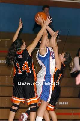 Thumbnail 2 in Vacaville vs. Highlands (Sac. Challenge I) photogallery.