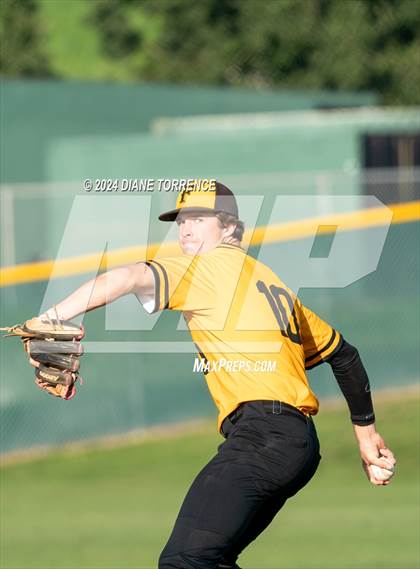 Thumbnail 2 in Esperanza @ Foothill photogallery.