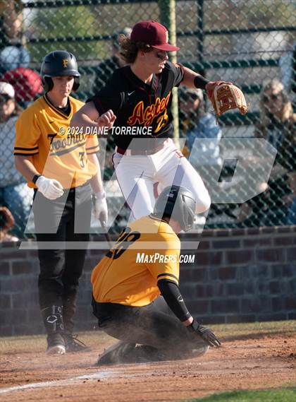 Thumbnail 3 in Esperanza @ Foothill photogallery.
