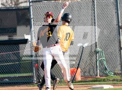 Thumbnail 2 in Esperanza @ Foothill photogallery.