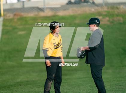 Thumbnail 1 in Esperanza @ Foothill photogallery.