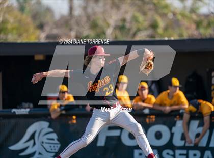 Thumbnail 2 in Esperanza @ Foothill photogallery.