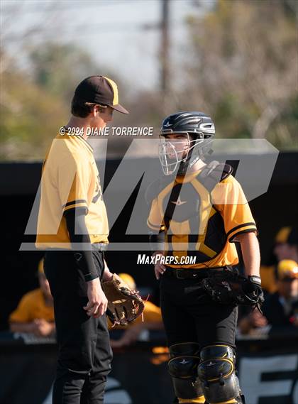 Thumbnail 1 in Esperanza @ Foothill photogallery.