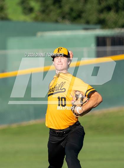 Thumbnail 2 in Esperanza @ Foothill photogallery.