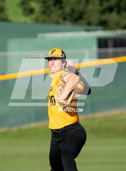 Thumbnail 1 in Esperanza @ Foothill photogallery.