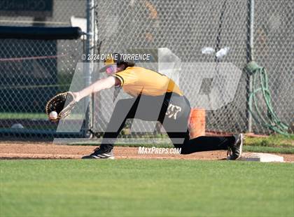 Thumbnail 1 in Esperanza @ Foothill photogallery.