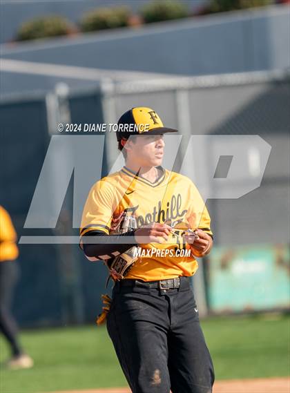 Thumbnail 2 in Esperanza @ Foothill photogallery.
