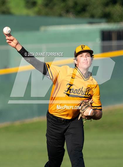 Thumbnail 2 in Esperanza @ Foothill photogallery.
