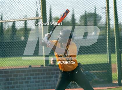 Thumbnail 3 in Esperanza @ Foothill photogallery.