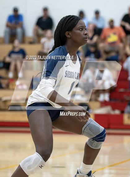 Thumbnail 2 in Sierra Canyon @ Harvard-Westlake photogallery.