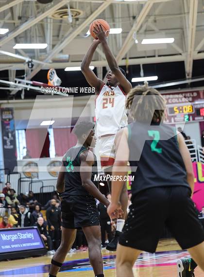 Thumbnail 3 in St. Joseph vs. Holy Innocents Episcopal (Army National Guard Hoophall Classic) photogallery.