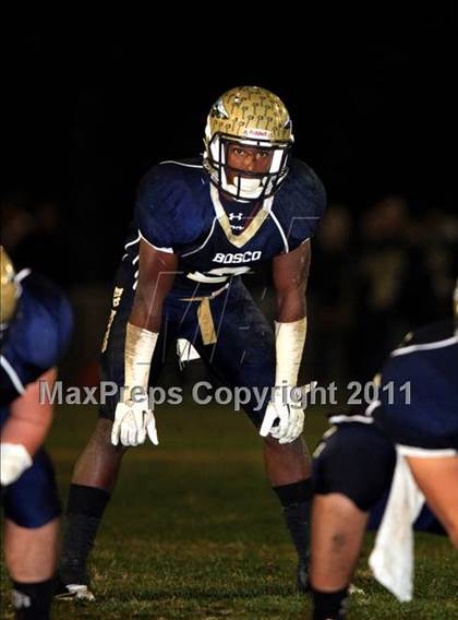 Thumbnail 2 in San Clemente vs. St. John Bosco (CIF SS Playoffs) photogallery.