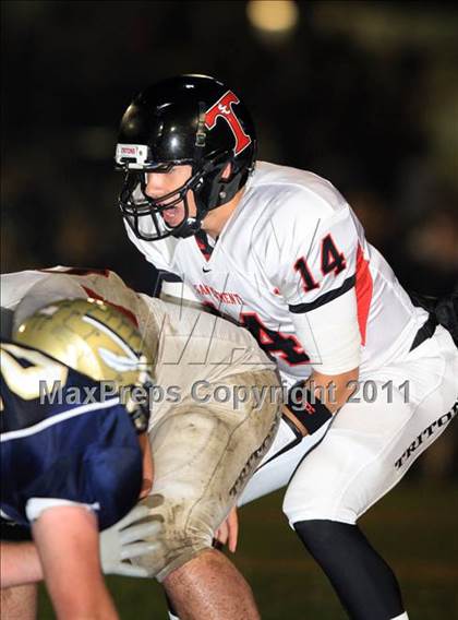 Thumbnail 1 in San Clemente vs. St. John Bosco (CIF SS Playoffs) photogallery.