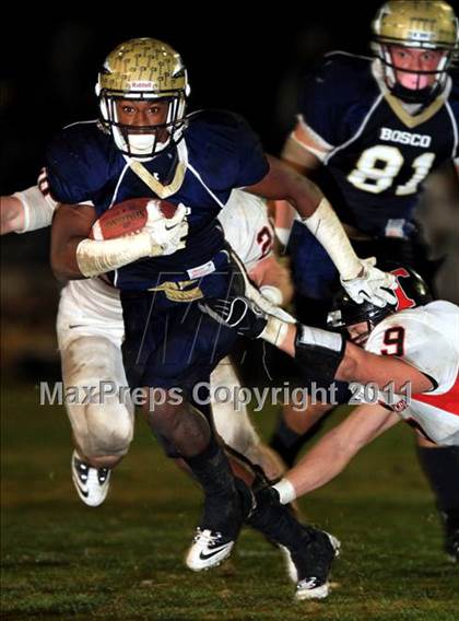 Thumbnail 1 in San Clemente vs. St. John Bosco (CIF SS Playoffs) photogallery.