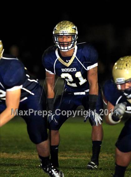 Thumbnail 1 in San Clemente vs. St. John Bosco (CIF SS Playoffs) photogallery.