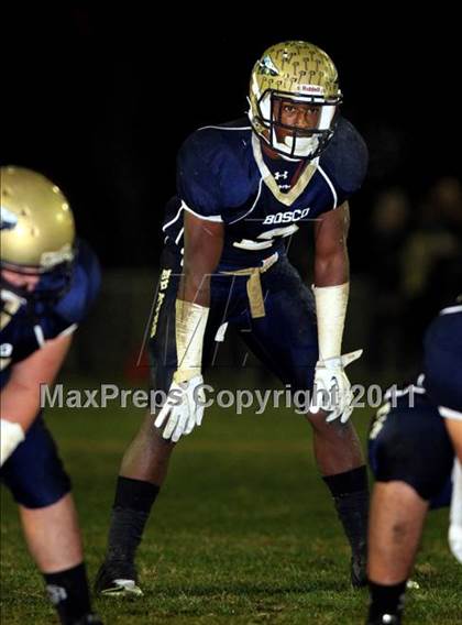 Thumbnail 1 in San Clemente vs. St. John Bosco (CIF SS Playoffs) photogallery.