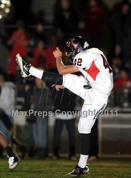 Thumbnail 3 in San Clemente vs. St. John Bosco (CIF SS Playoffs) photogallery.
