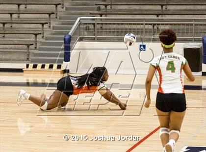 Thumbnail 3 in Lanier @ Houston photogallery.