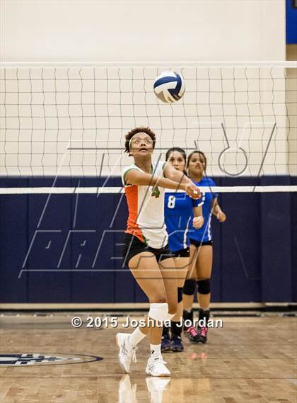 Thumbnail 2 in Lanier @ Houston photogallery.