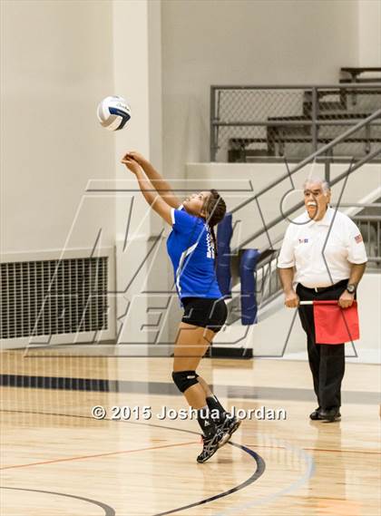 Thumbnail 3 in Lanier @ Houston photogallery.