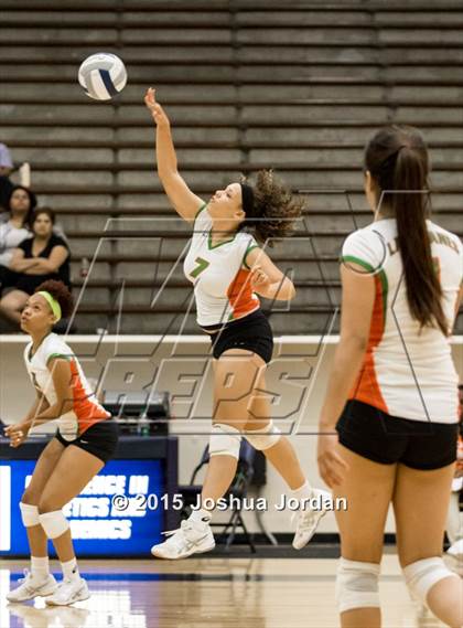Thumbnail 2 in Lanier @ Houston photogallery.