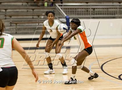 Thumbnail 3 in Lanier @ Houston photogallery.