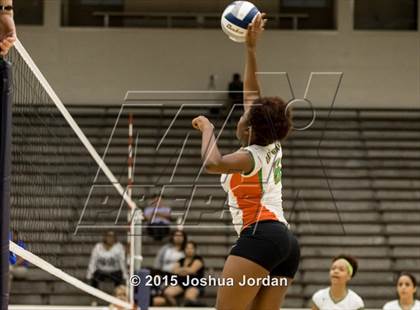 Thumbnail 2 in Lanier @ Houston photogallery.