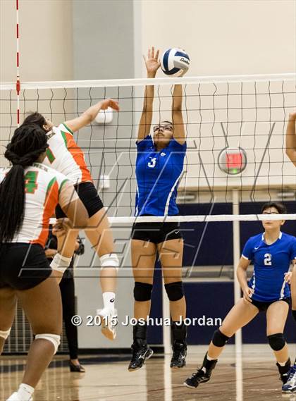 Thumbnail 1 in Lanier @ Houston photogallery.
