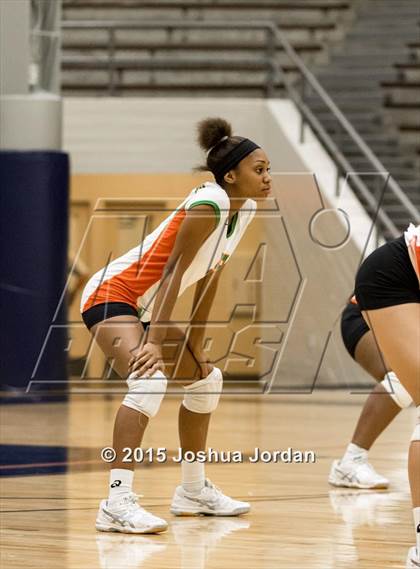 Thumbnail 2 in Lanier @ Houston photogallery.