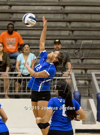 Thumbnail 2 in Lanier @ Houston photogallery.