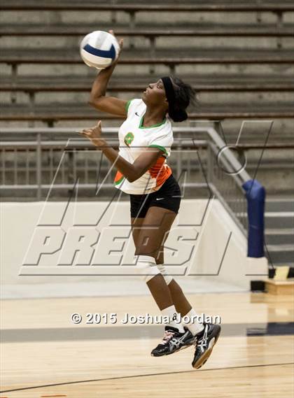 Thumbnail 3 in Lanier @ Houston photogallery.