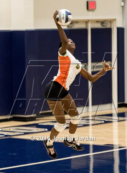 Thumbnail 1 in Lanier @ Houston photogallery.
