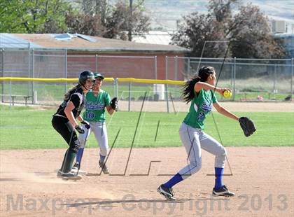 Thumbnail 2 in Highland @ Tehachapi photogallery.