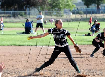Thumbnail 2 in Highland @ Tehachapi photogallery.