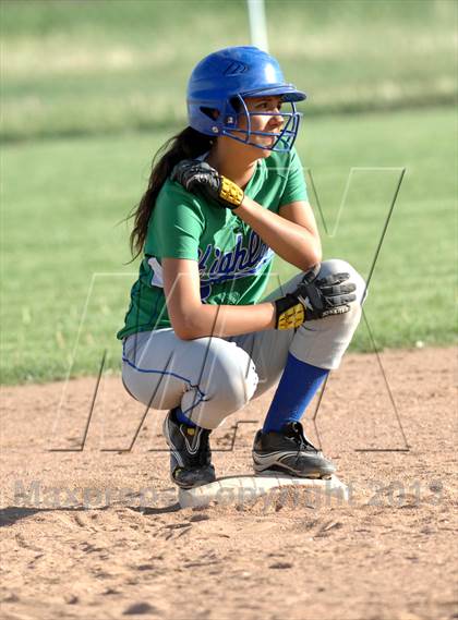 Thumbnail 3 in Highland @ Tehachapi photogallery.