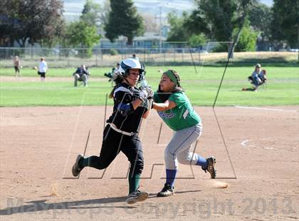 Thumbnail 3 in Highland @ Tehachapi photogallery.