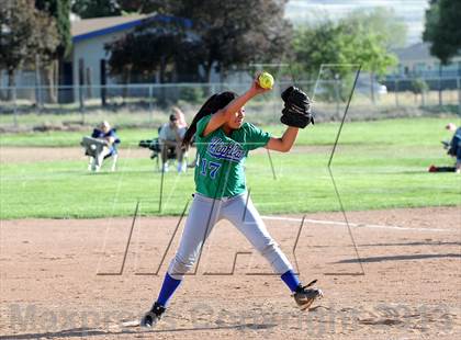 Thumbnail 3 in Highland @ Tehachapi photogallery.