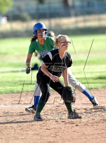 Thumbnail 3 in Highland @ Tehachapi photogallery.