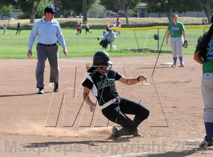 Thumbnail 2 in Highland @ Tehachapi photogallery.